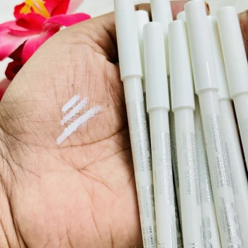 Flarnnar White Kajal
