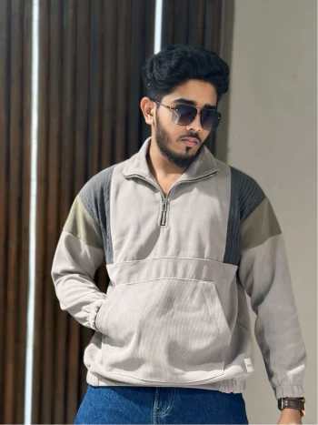 Premium Contrast Zipper Sweatshirt
